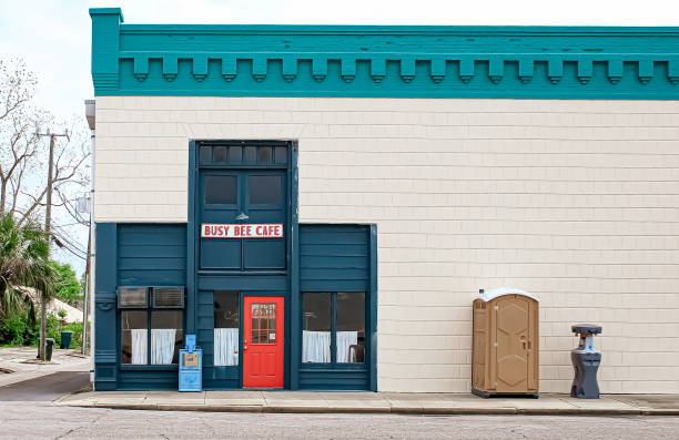 Best Portable bathroom rental  in Henrietta, TX